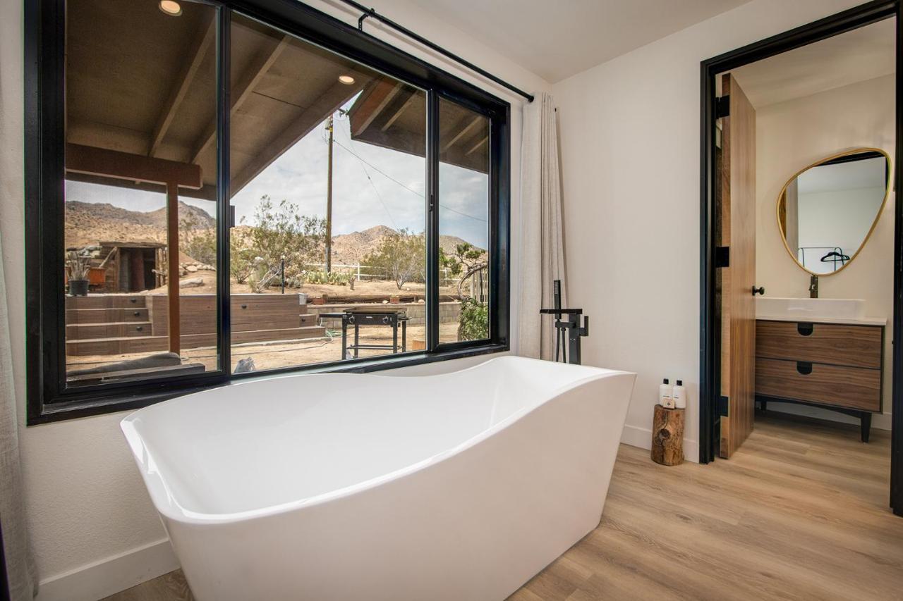 @ Marbella Lane - The Wine Mine Desert Escape 约书亚树 外观 照片