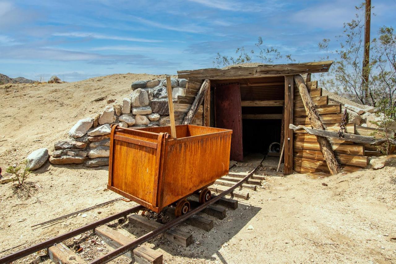 @ Marbella Lane - The Wine Mine Desert Escape 约书亚树 外观 照片