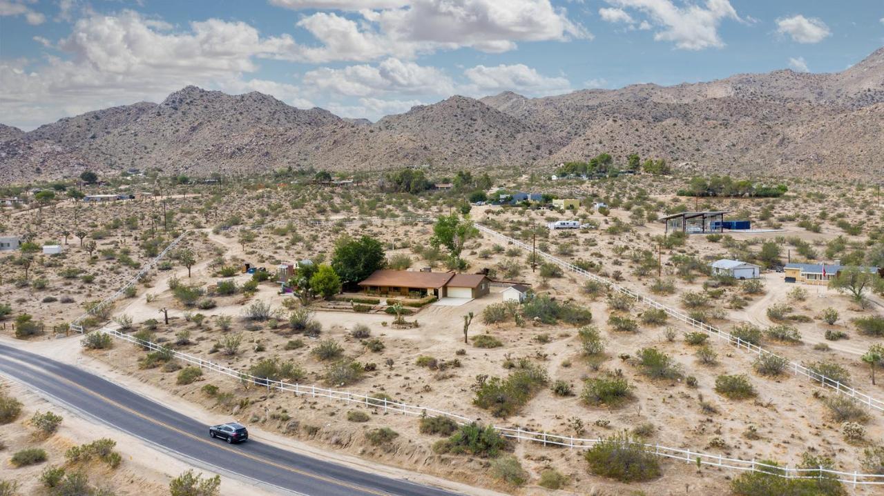 @ Marbella Lane - The Wine Mine Desert Escape 约书亚树 外观 照片